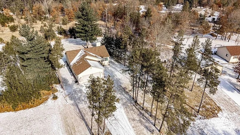 SPACIOUS RETREAT IN ROME, WI - MINUTES FROM SAND VALLEY GOLF RESORT in Nekoosa, Wisconsin, United States — photo 5