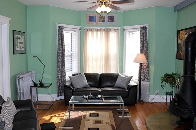LARGE 1-BR MODERN VINTAGE GEM