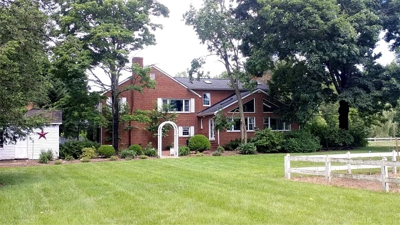 Riverfront Mountain View Haven in Elkton, Virginia, United States — photo 5