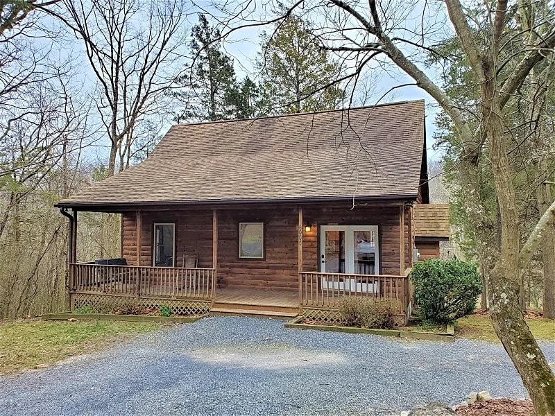 Smile Inn Over the River in Virginia, United States — photo 2