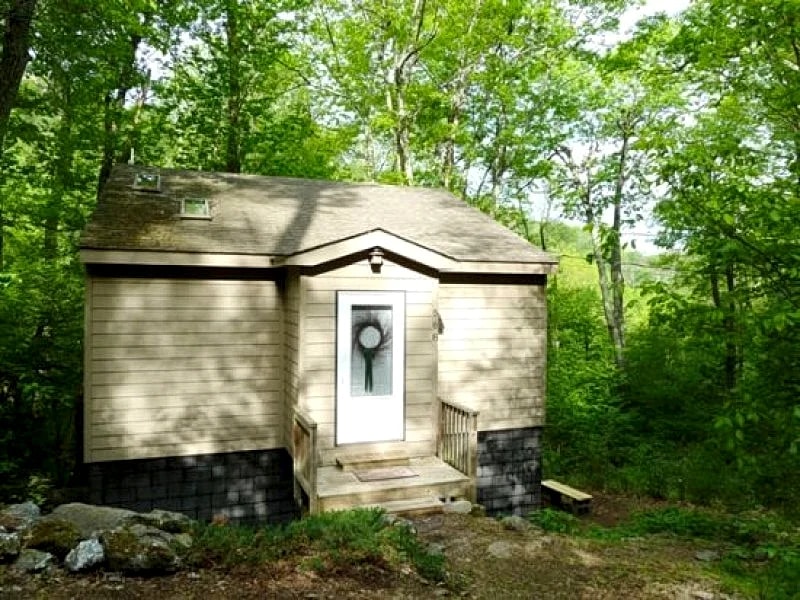 A Wild Woods Retreat in Stanley, Virginia, United States — photo 2