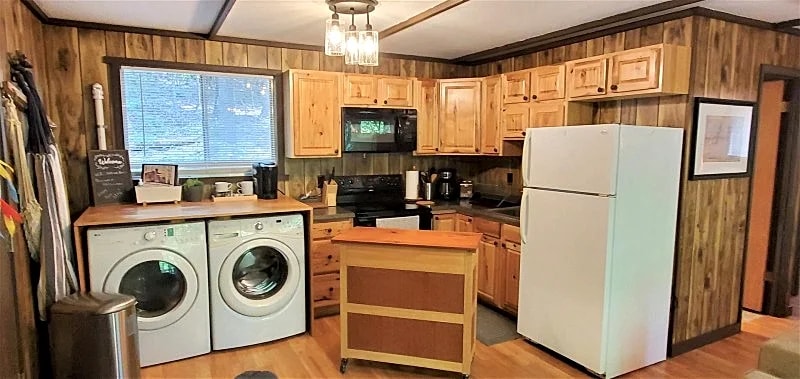 Hillside Haven | 2 Bed, 1 Bath | Cabin in New Market with Patio in New Market, Virginia, United States — photo 5