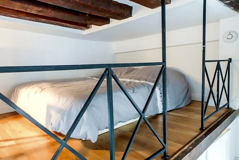 Studio Hotel de Ville SAINT DENIS in Rue St Denis, Paris, France — photo 5