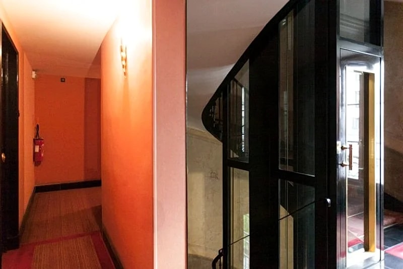CAPUCINES nice studio apartment in Rue Des Capucines, Paris, France — photo 3