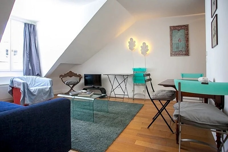FERDINAND DUVAL 1 BEDROOM