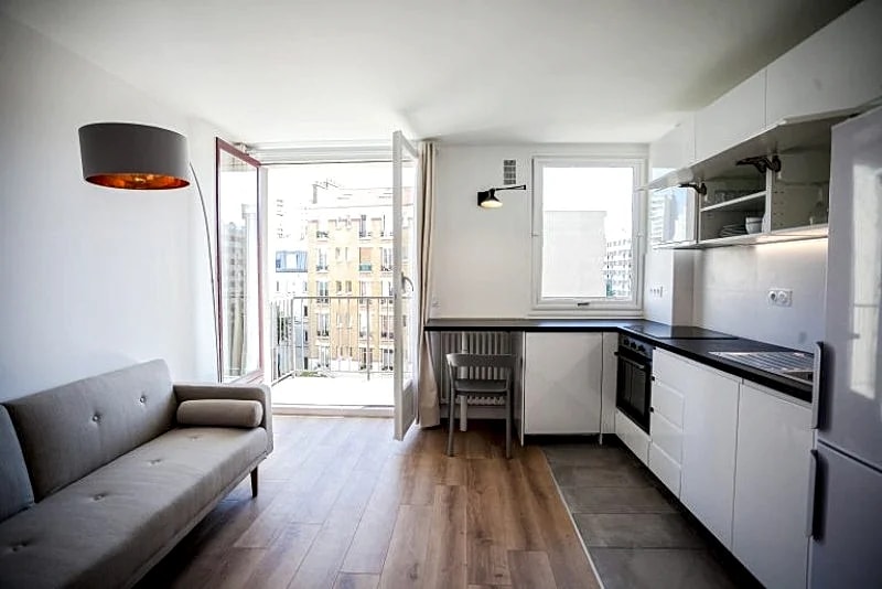 BELLEVILLE 1 Bedroom Apartment in Rue De Belleville, Paris, France — photo 1