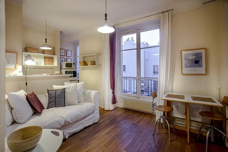 SAINT ANTOINE lovely 1 bedroom close to Place des Vosges in Rue Saint-Antoine, Paris, France — photo 2