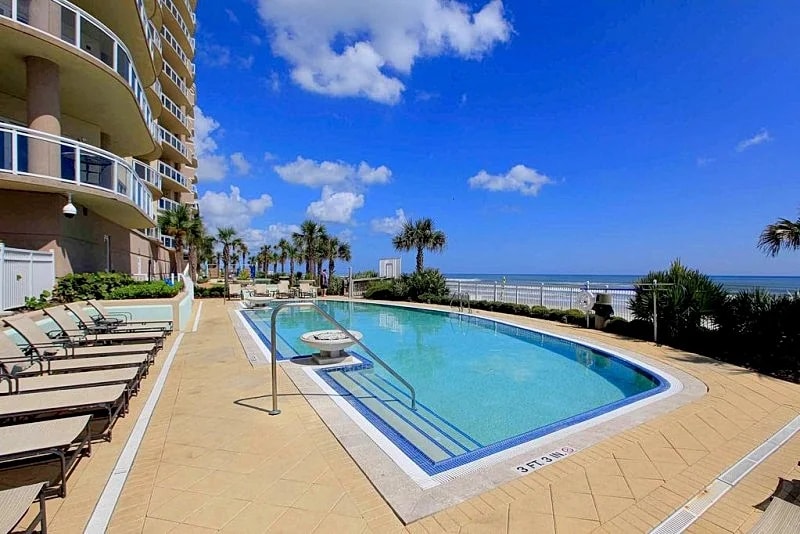 Ocean Vistas 309 3 Bdrm 3 bath Ocean Front Perfection Locally Managed! in Daytona Beach, Florida, United States — photo 3