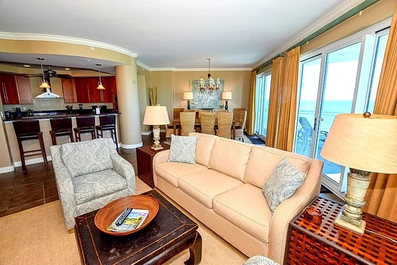 Ocean Vistas 1009 Ocean Front SE Corner Unit Locally Managed! in Daytona Beach Shores, Florida, United States — photo 3