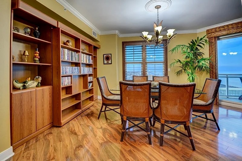 Ocean Vistas 1101- Penthouse On Daytona Beach! Local Owner in Daytona Beach Shores, Florida, United States — photo 3