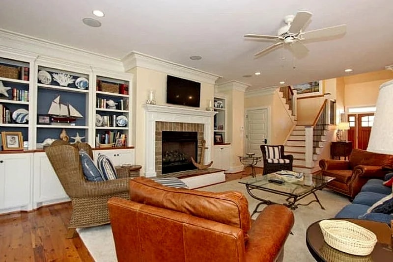 Amazing Island Home, Private Pool, Close to the Beach! $250 Vayk Gear Credit! in Isle Of Palms, South Carolina, United States — photo 4