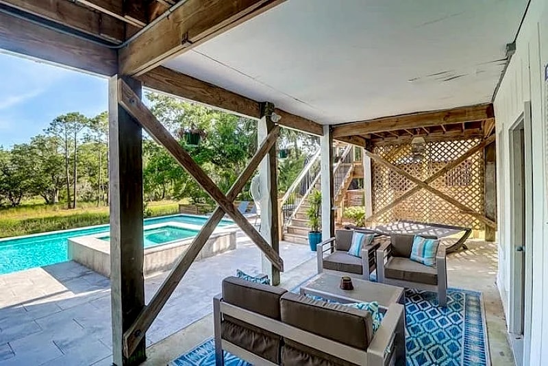 Folly Me- Pool/Hot Tub & Ocean Views! in Folly Beach, South Carolina, United States — photo 4