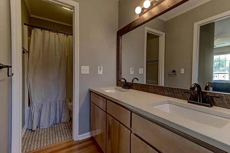 Folly Me- Pool/Hot Tub & Ocean Views! in Folly Beach, South Carolina, United States — photo 5