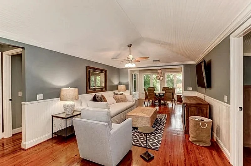 Immaculate house in the center of the resort! $250 Vayk Gear Credit in Isle Of Palms, South Carolina, United States — photo 4