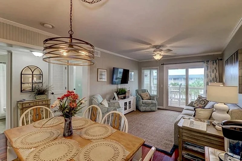 Charleston Charm with Updated Coastal Decor, Pool Access and across the street to beach! in Isle Of Palms, South Carolina, United States — photo 3