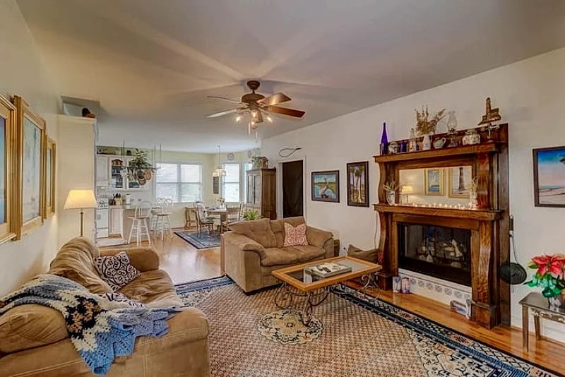 Castle By The Sea- Surfers Paradise, Private Pool, Ocean Views, All Bedrooms have Bath En Suite in Folly Beach, South Carolina, United States — photo 3