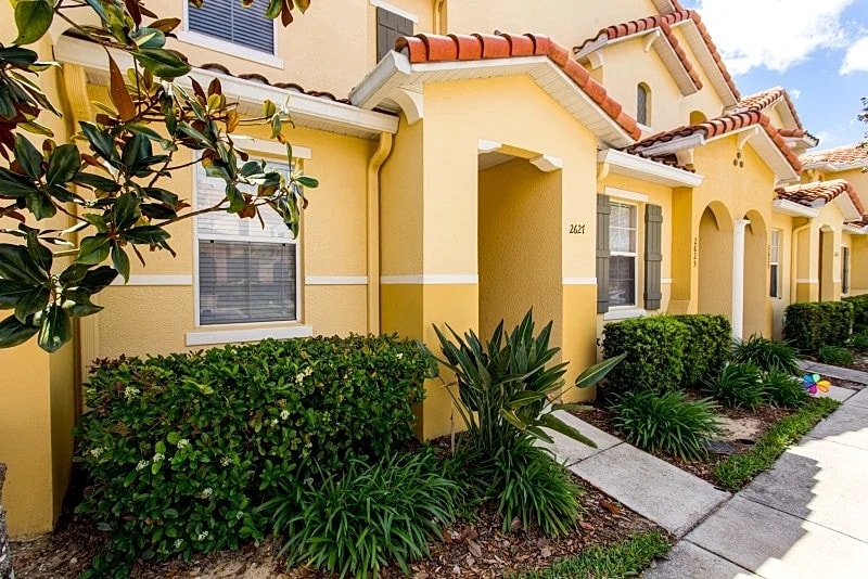 Unit 14- 3 bedroom home 2627 in Kissimmee, Florida, United States — photo 2
