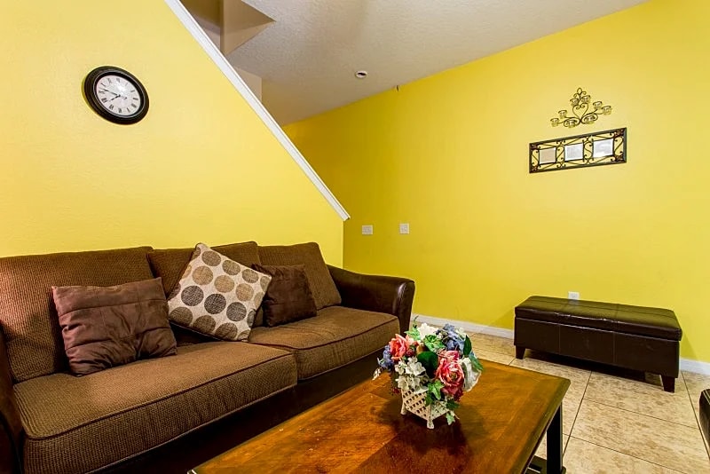 Unit 10- 3 bedroom home 7643 in Kissimmee, Florida, United States — photo 2