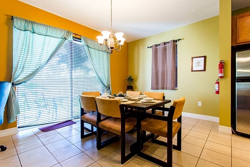 Unit 7- 3 bedroom home in Kissimmee, Florida, United States — photo 4