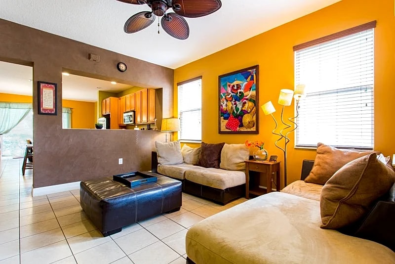 Unit 7- 3 bedroom home in Kissimmee, Florida, United States — photo 2