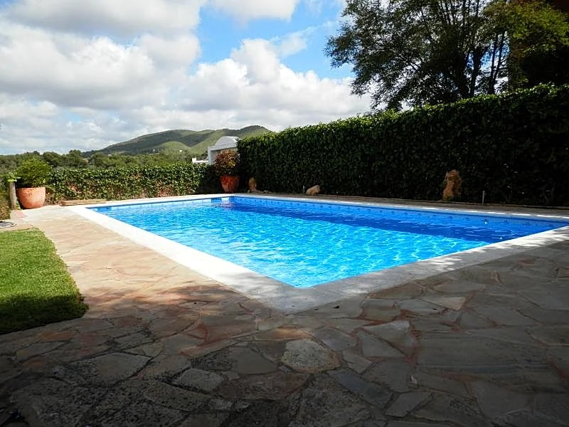 Fantastic family villa in a quiet location with a spectacular outside area in Ibiza, Balearic Islands, Spain — photo 3