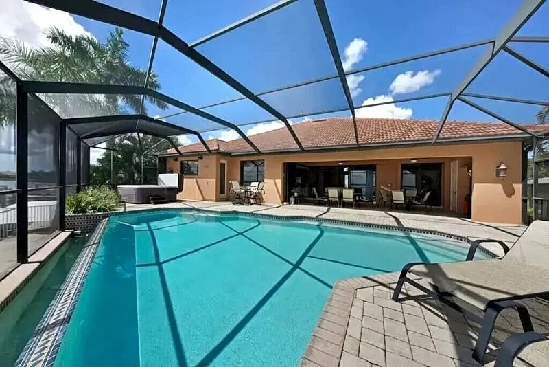 3115 Riverhouse Queen: 3115 Riverhouse Queen - Instaworthy Riverfront View in Cape Coral, Florida, United States — photo 5