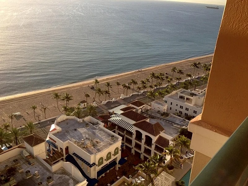 Marriott's Beach place Towers. Two bedroom villa. Book Now! in Fort Lauderdale, Florida, United States — photo 3