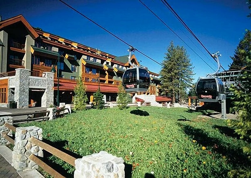 Stunning mountain views at Marriott's Timber Lodge - Lake Tahoe 2-bedroom villa! in South Lake Tahoe, California, United States — photo 4