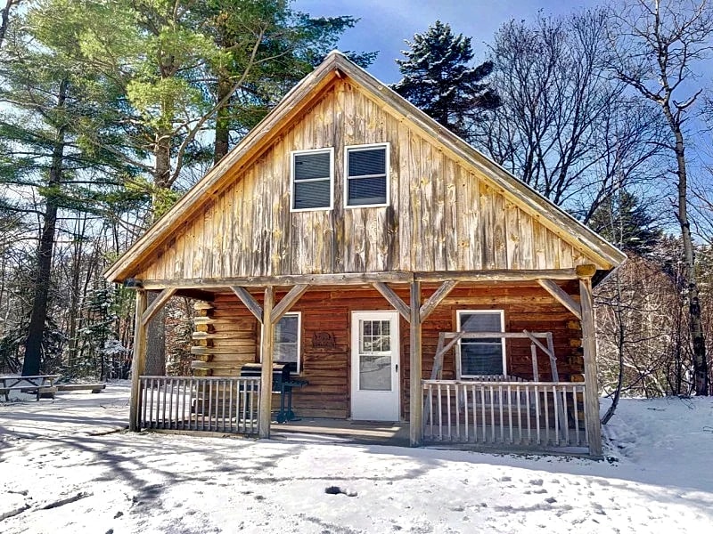 Living Water Campground - Bear Cabin