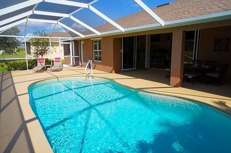 Parker Villa 1039 - SW Cape Coral 3b 2ba Offwater Home Electric Heated Pool Free Internet in Cape Coral, Florida, United States — photo 5