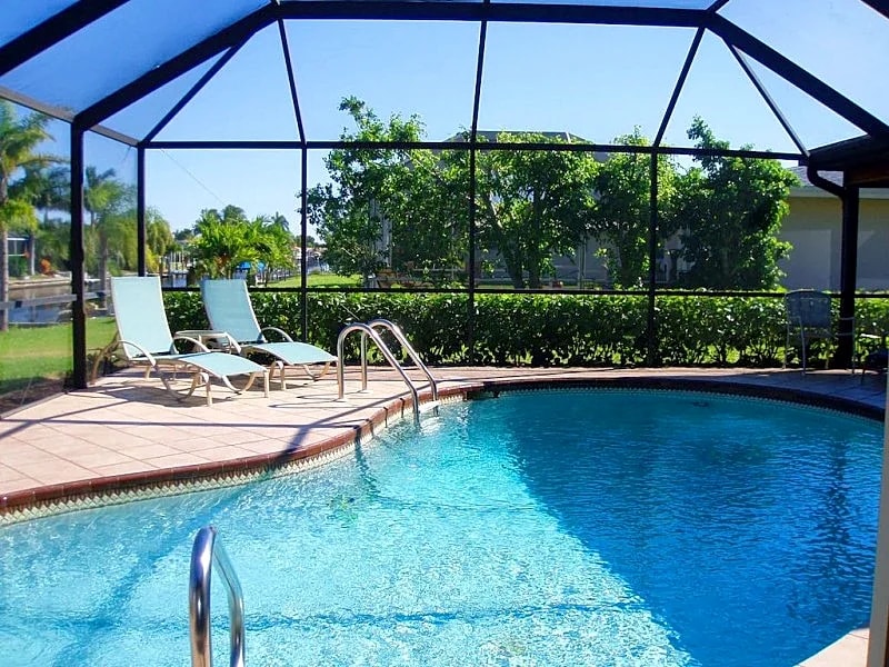 Villa Maria 1042 SW Cape Coral 3 /2ba Heated Pool Gulf Access Canal free Internet Boat Dock in Cape Coral, Florida, United States — photo 4