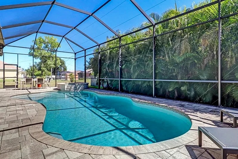 Palm Treasure 1025 - Cape Coral 3BR / 3Ba Home in Cape Coral, Florida, United States — photo 2