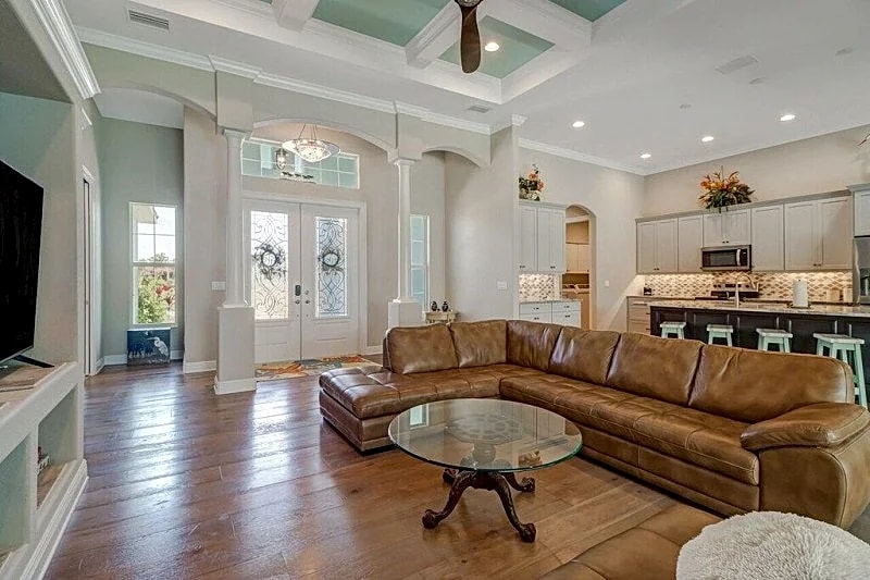 The Blue Pearl 1030 - Cape Coral 3b/3ba luxury home w/electric heated salt water pool, gulf access in Cape Coral, Florida, United States — photo 3