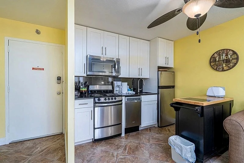 Estero Beach and Tennis Club # 305B - 7300 Estero Blvd in Fort Myers Beach, Florida, United States — photo 4