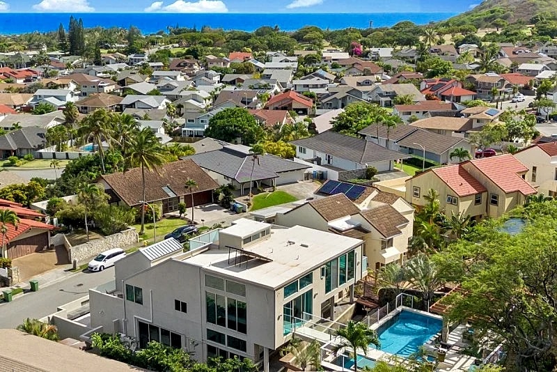 Luxury Hawaii Kai Villa Luana: Ocean View, Saltwater Pool, 5 Min to Sandy Beach in Honolulu, Hawaii, United States — photo 2