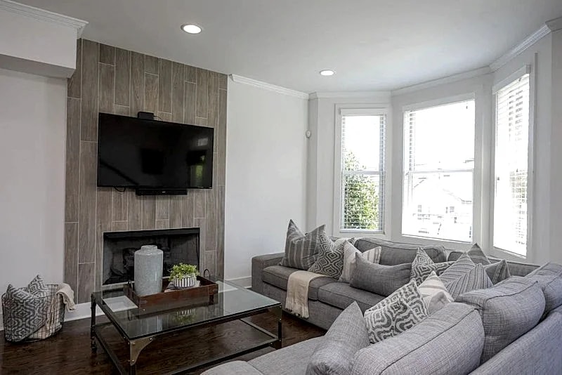 Luxurious Downtown Home w/ HUGE Rooftop! Skyline View! 1.5m to Broadway!