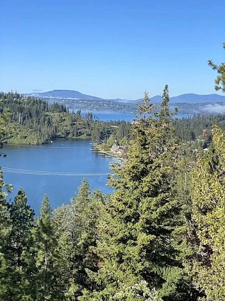 Spectacular Lake View Dwelling CDA in Coeur D Alene, Idaho, United States — photo 4