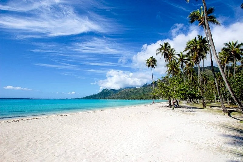 Incredible 2 Bedroom Bungalow near Temae Beach Vacation Home in Temae, Moorea Maiao, French Polynesia — photo 4