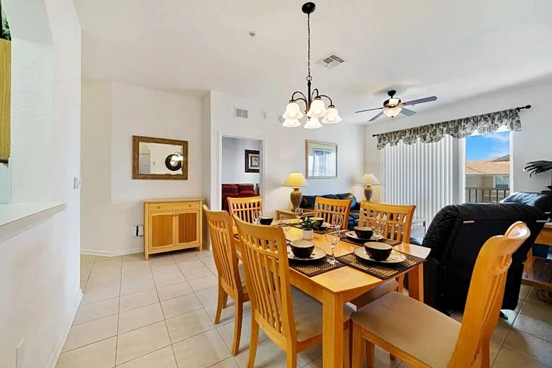 10 Min. To Disney - Gated Resort With Large Heated Pool And Slide - Kissimmee in Kissimmee, Florida, United States — photo 5