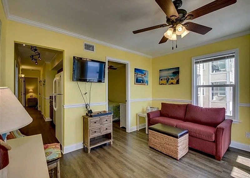 Newly renovated, 3rd floor, oceanfront condo + FREE DAILY ACTIVITIES in North Myrtle Beach, South Carolina, United States — photo 2