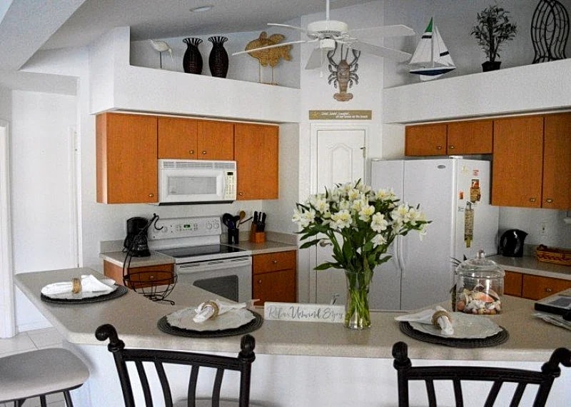 APRIL DATES AVAIL!! 3 BED/2 BATH w/POOL!!! GREAT REVIEWS! CLOSE TO BEACH! in Rotonda West, Florida, United States — photo 5