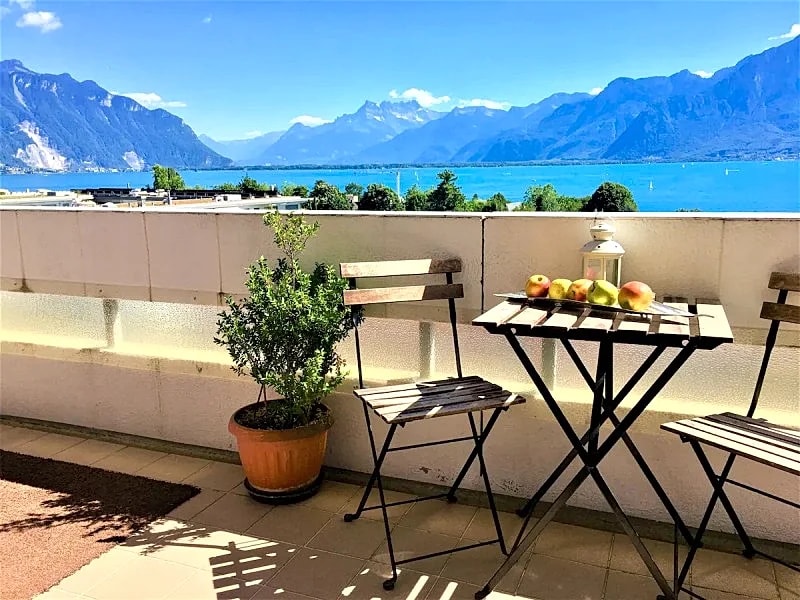 Amazing view, balcony, spacious, modern studio