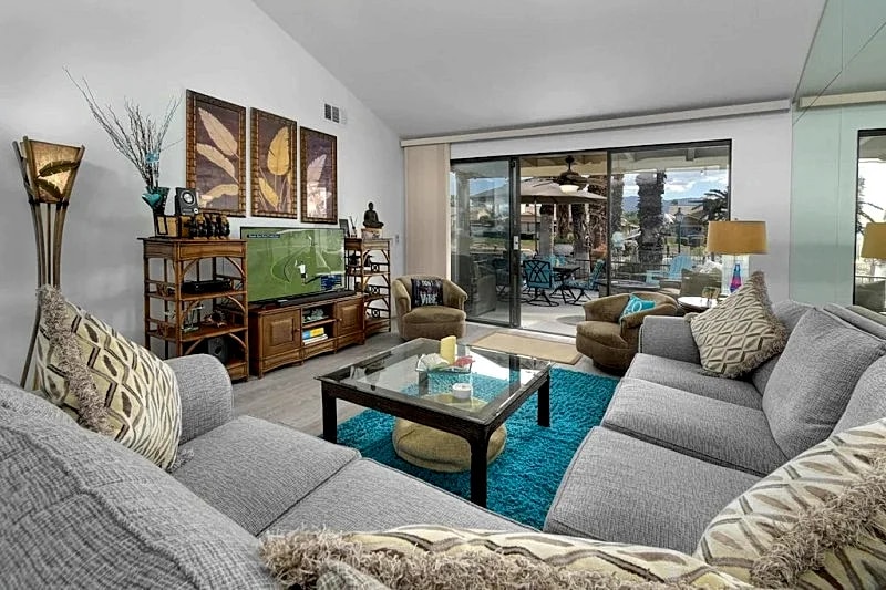 BEST Location in MCC- Steps to Pool 25-South-New Remodel in 2024--185 Gran Via in Palm Desert, California, United States — photo 2