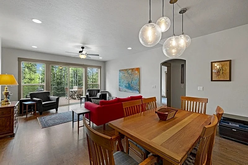 New! Lilac Lodge - Retreat close to downtown and golf course in McCall, Idaho, United States — photo 1
