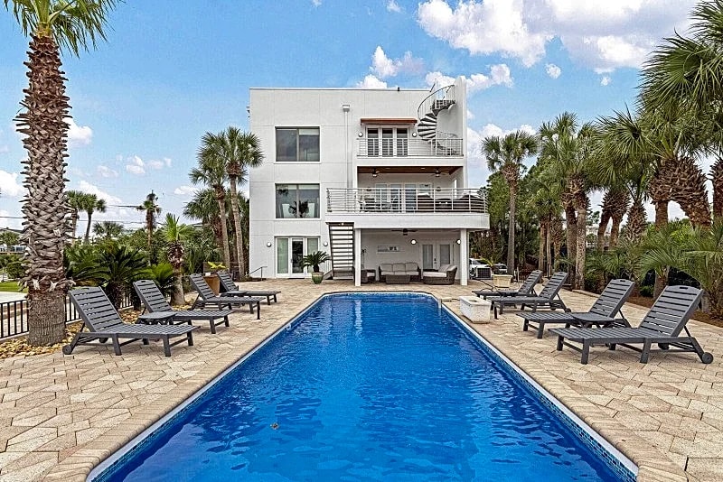 Neptunes Nest | Oceanfront home with pool | Beach access | Fast WiFi in Destin, Florida, United States — photo 2