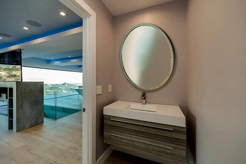 Luxury Private Escape in Hills!! in Los Angeles, California, United States — photo 4
