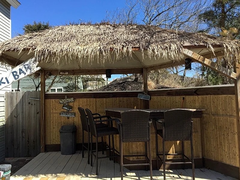 Your Own Resort at the Beach! Linens and Towels included! in Virginia Beach, Virginia, United States — photo 4