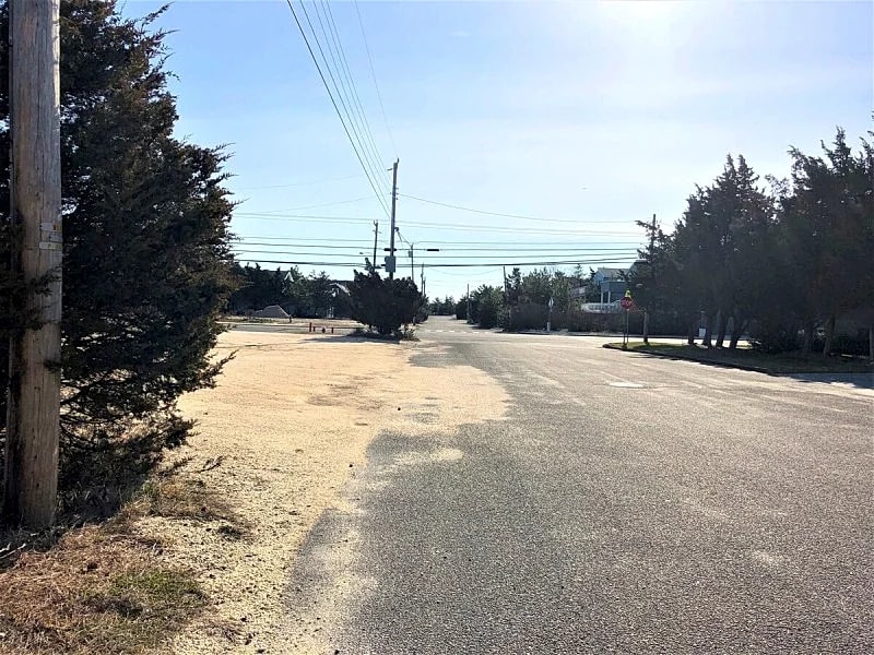 1 Block to Beach. Game room!!! in Barnegat Light, New Jersey, United States — photo 5