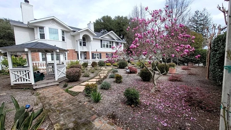 Walk to the plaza! 3Bed 3Bath in Sonoma in Sonoma, California, United States — photo 2