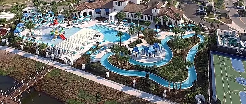 Luxury Windsor Resort near Disney oversize pool in Kissimmee, Florida, United States — photo 5